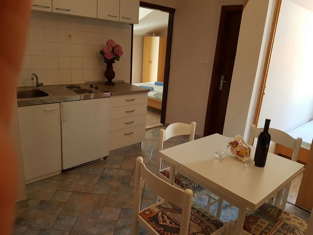 Apartments Marta Trogir Exteriér fotografie